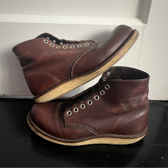 Ladies Red Wing Brown Round Toe Boots - Picture 6 of 6